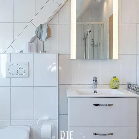 Die-deichbude-4-box-6 Apartment