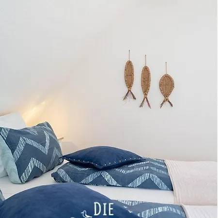 Die-deichbude-4-box-6 Apartment *