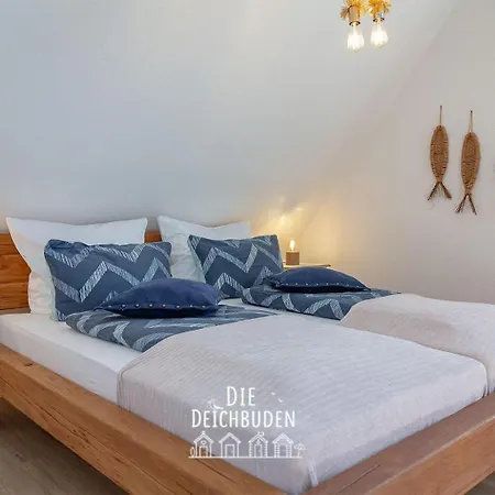 Die-deichbude-4-box-6 Apartment